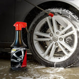 Kenotek Pro Wheel Cleaner actiebeeld bij velg